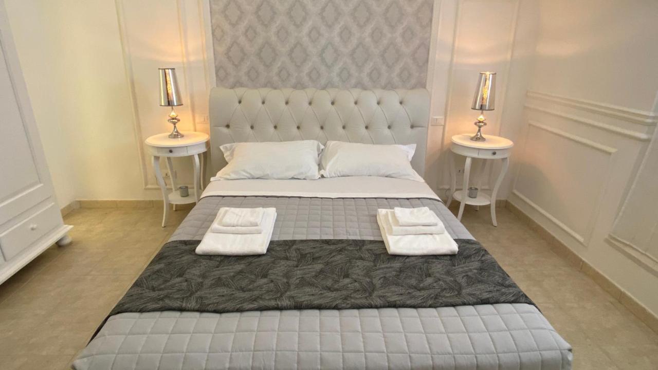 ラクイラ Il Sogno Di Hypnos Bed & Breakfast エクステリア 写真